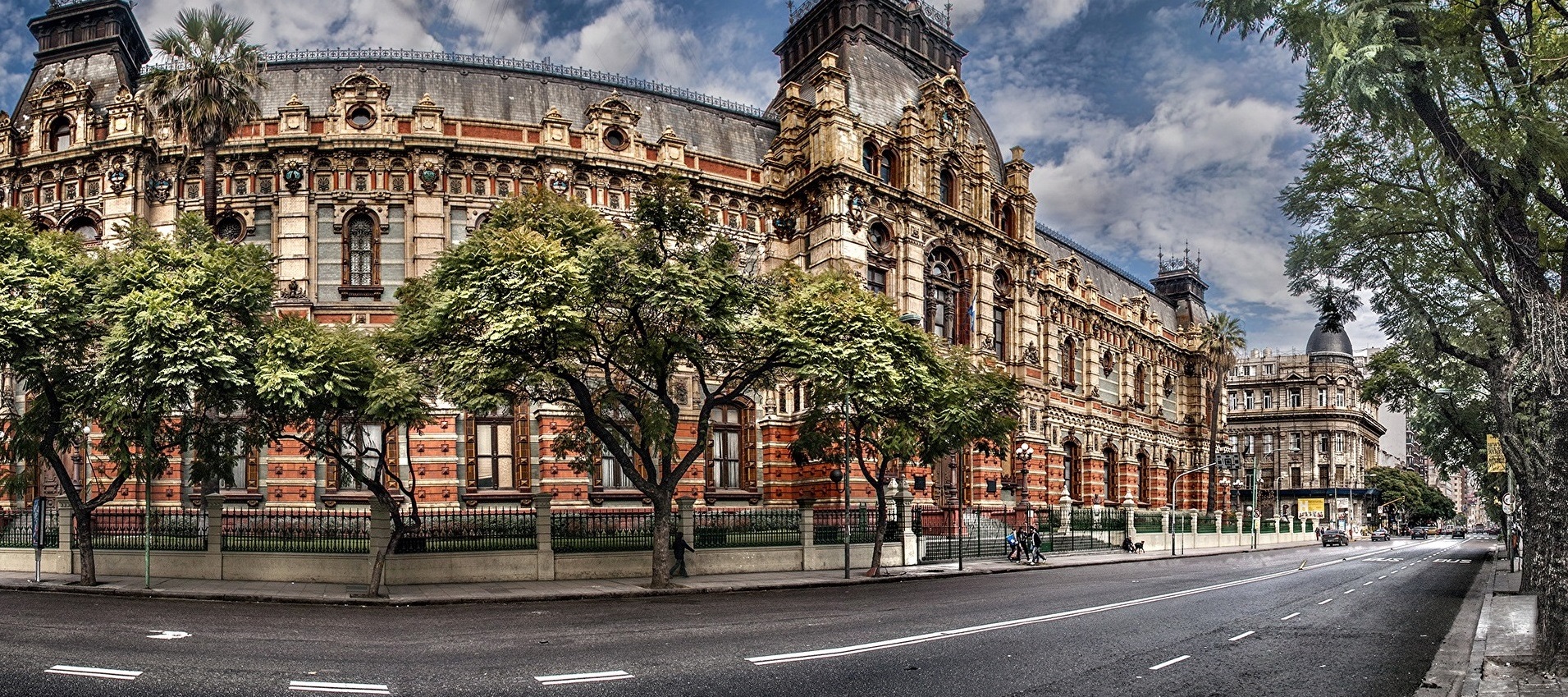 Palacio-de-Aguas-Corrientes